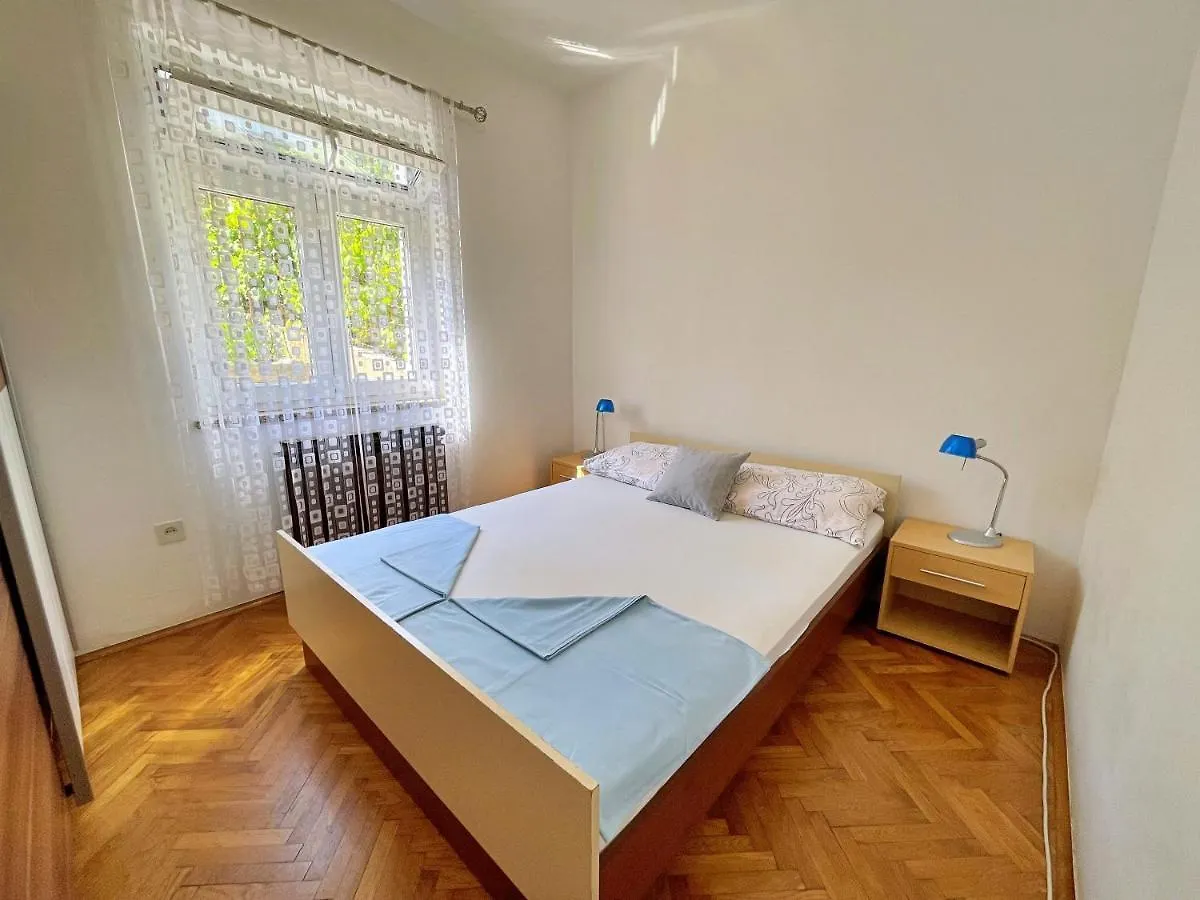 Apartments Bohovic Silo  0*, Silo (Krk) Croatia